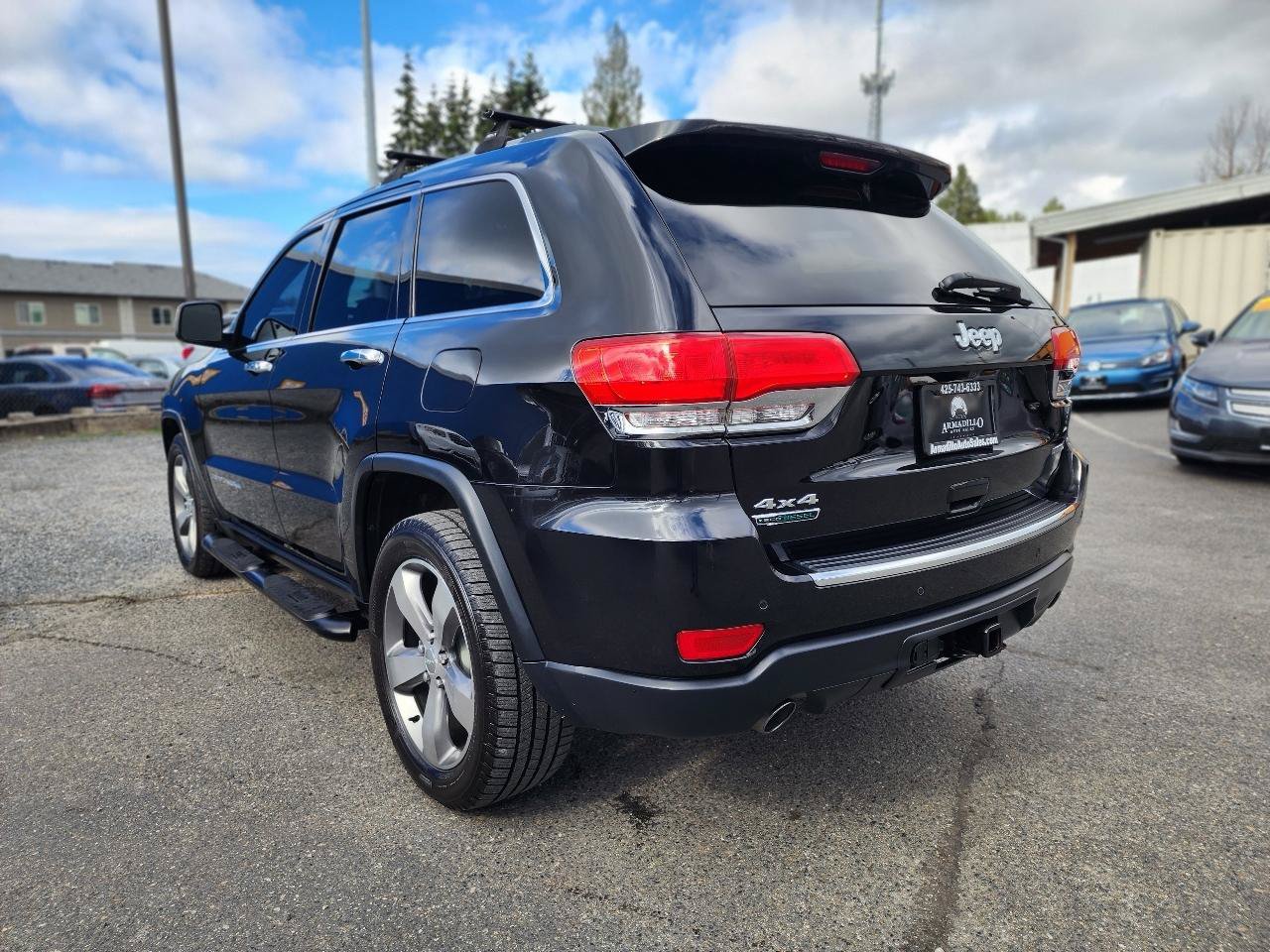 Used 2014 Jeep Grand Cherokee Limited w/ Luxury Group II AWD/4WD image 7
