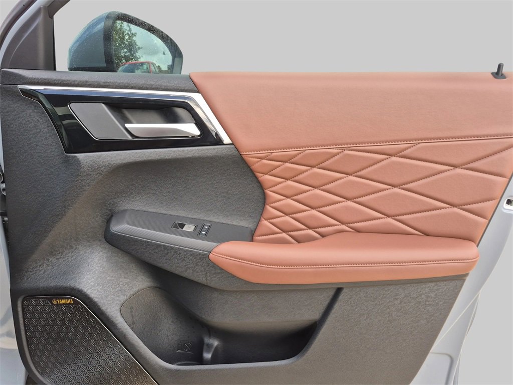 New 2025 Mitsubishi Outlander SEL image 27