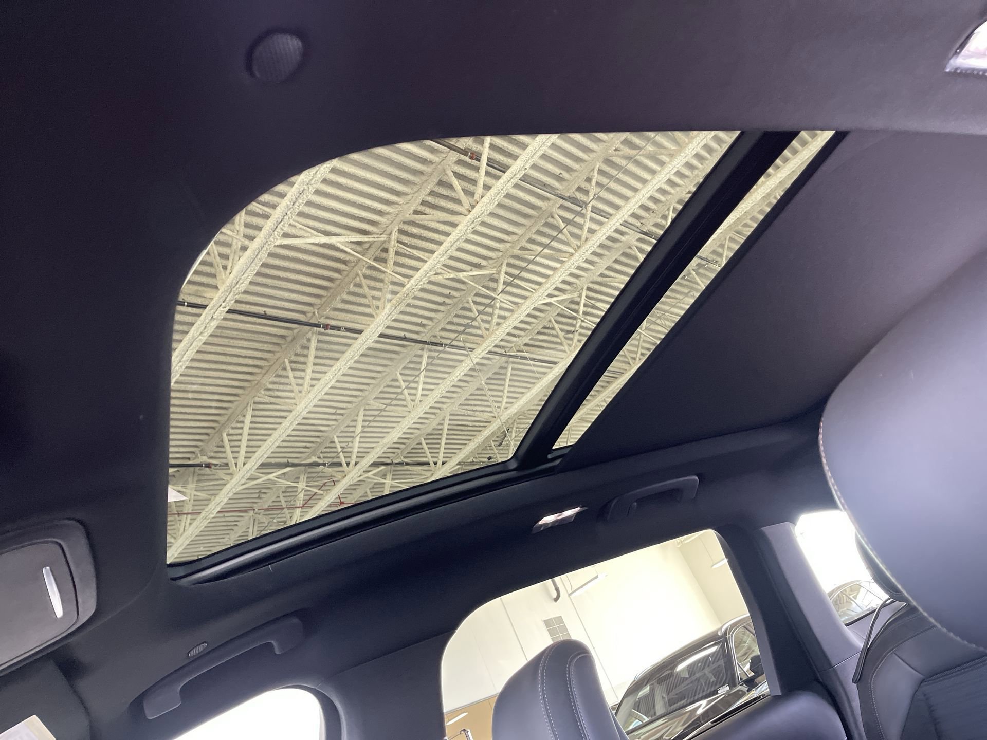 New 2024 Lincoln Nautilus Reserve w/ Equipment Group 202A image 27