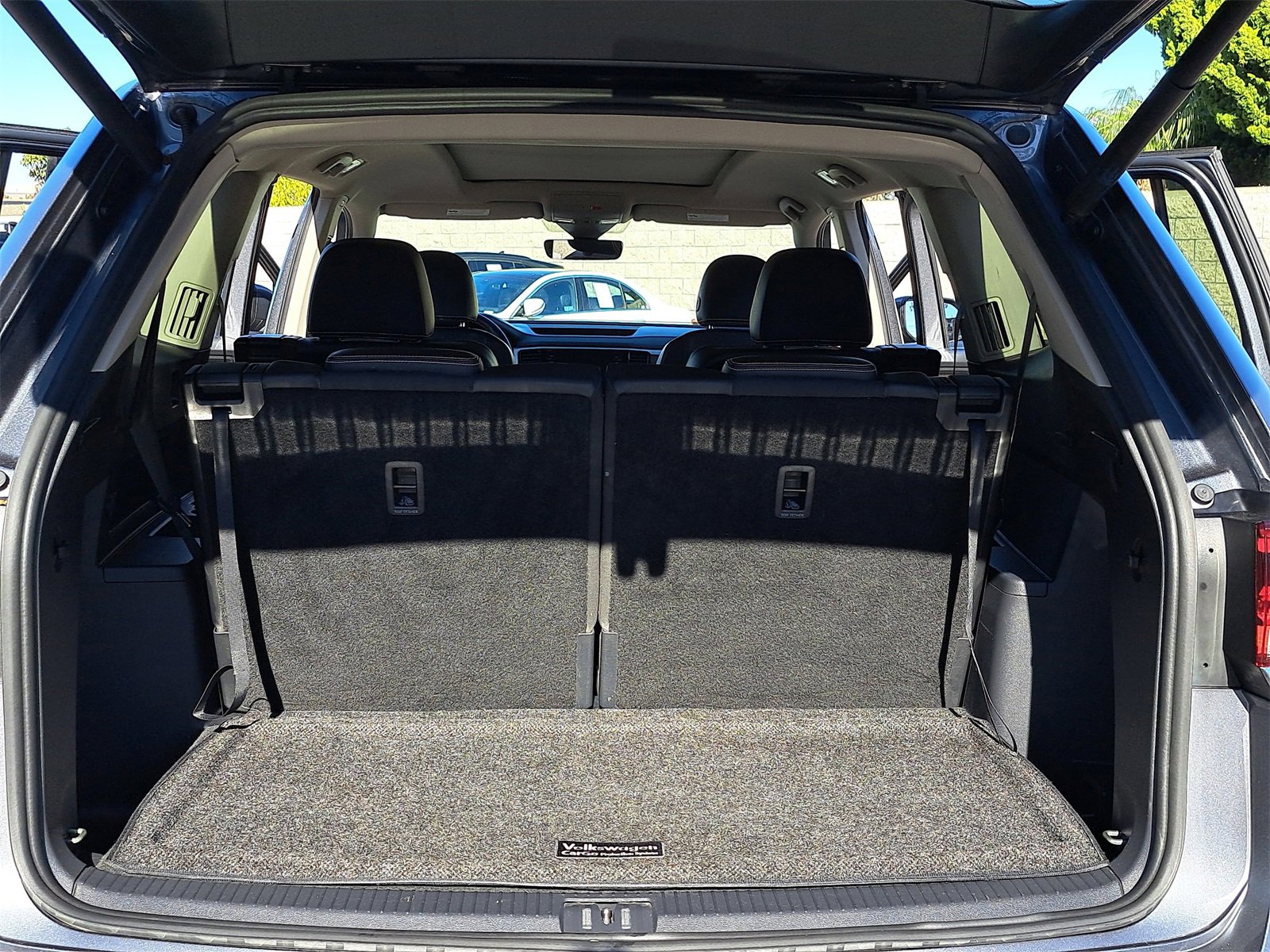 Used 2022 Volkswagen Atlas SEL image 14