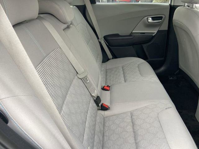 Used 2018 Kia Niro LX image 22