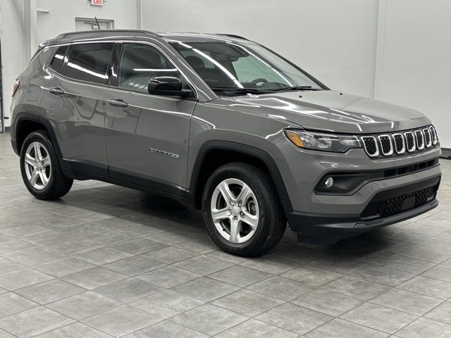 Used 2024 Jeep Compass Latitude w/ Altitude Special Edition