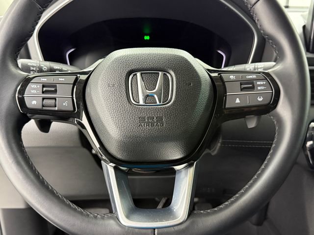 Used 2025 Honda Pilot Touring image 9