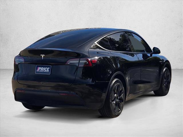 Used 2025 Tesla Model Y Long Range RWD image 5