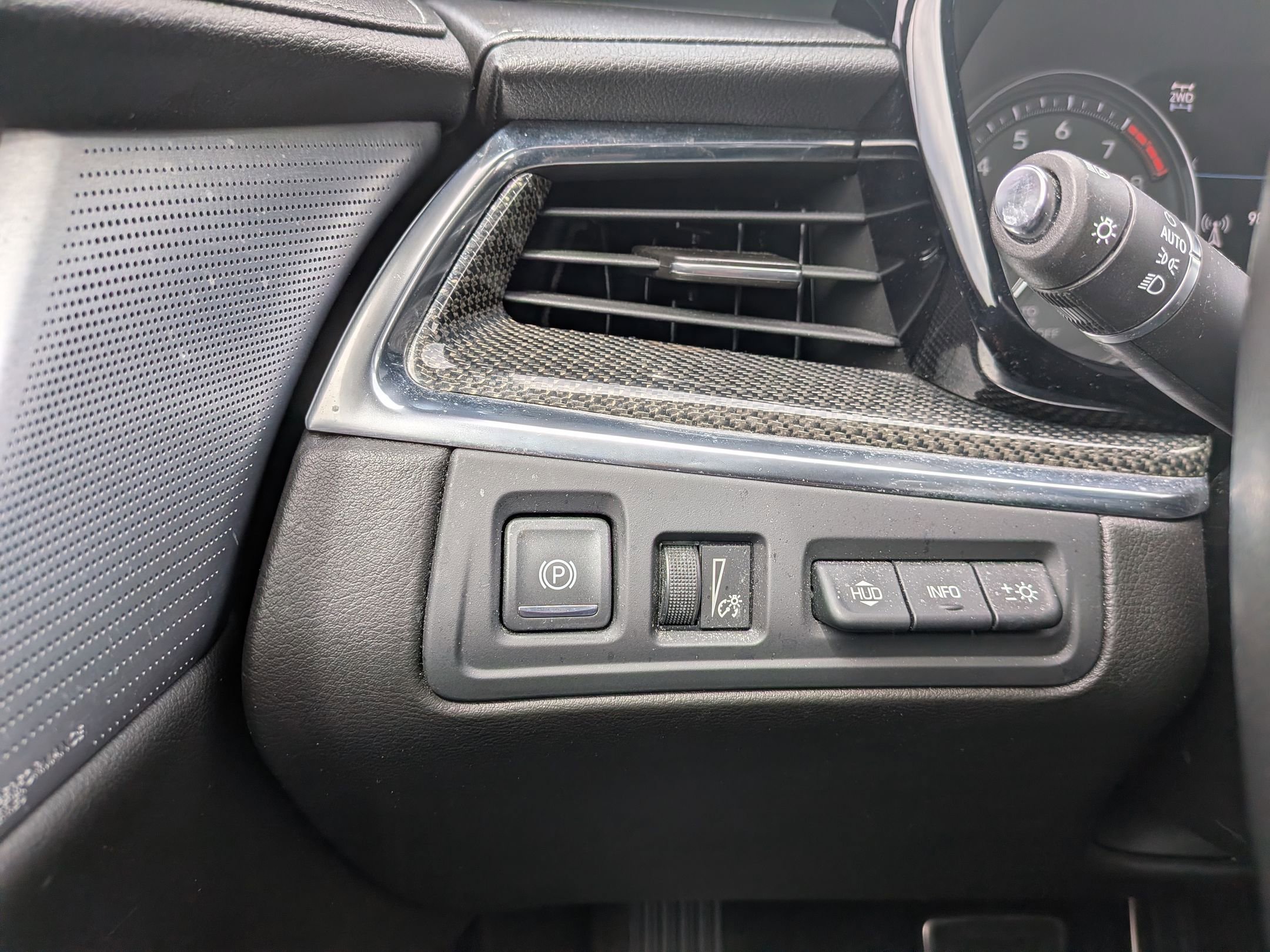 Certified 2020 Cadillac XT5 Sportv AWD/4WD image 18