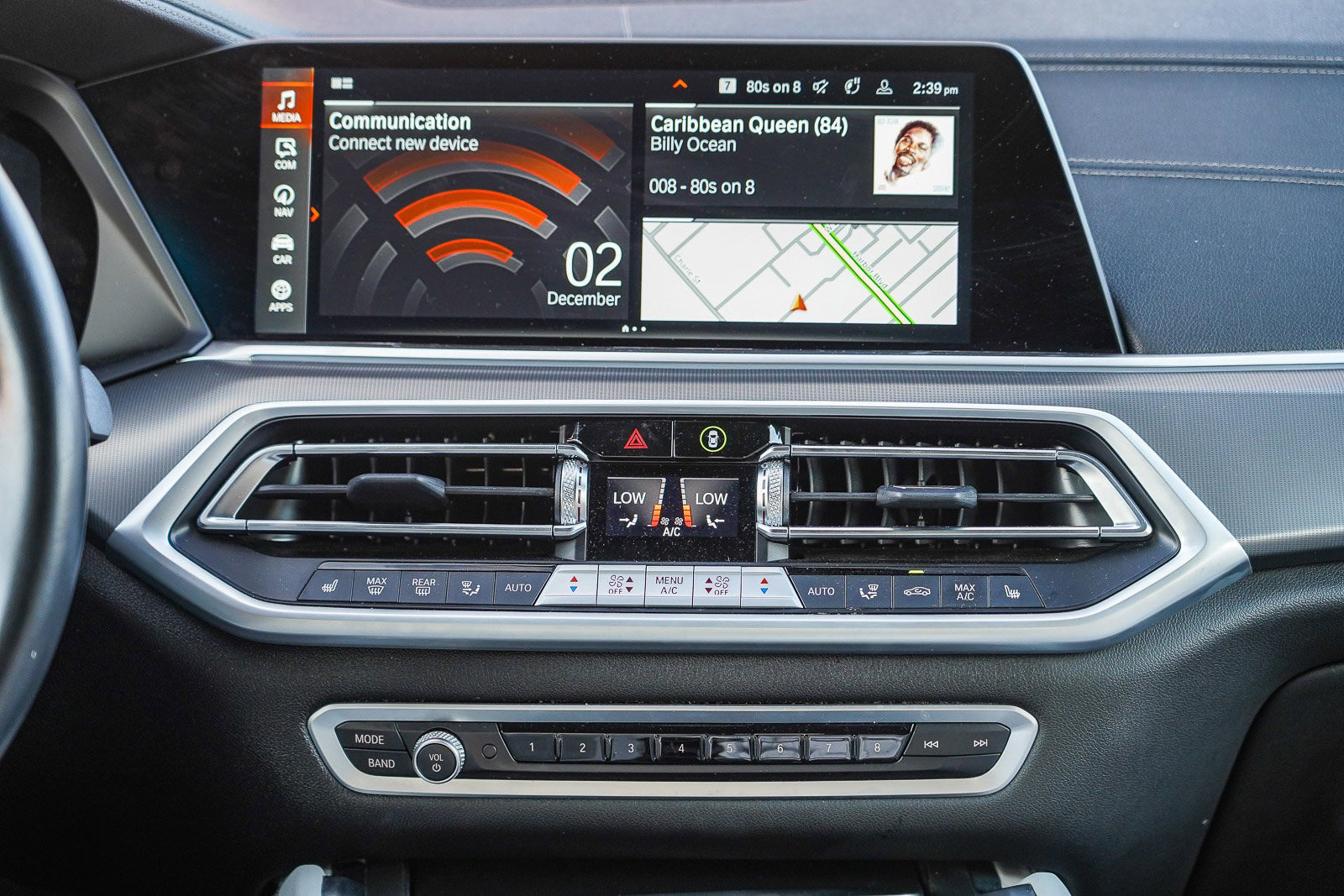 Used 2023 BMW X6 xDrive40i w/ M Sport Package image 51