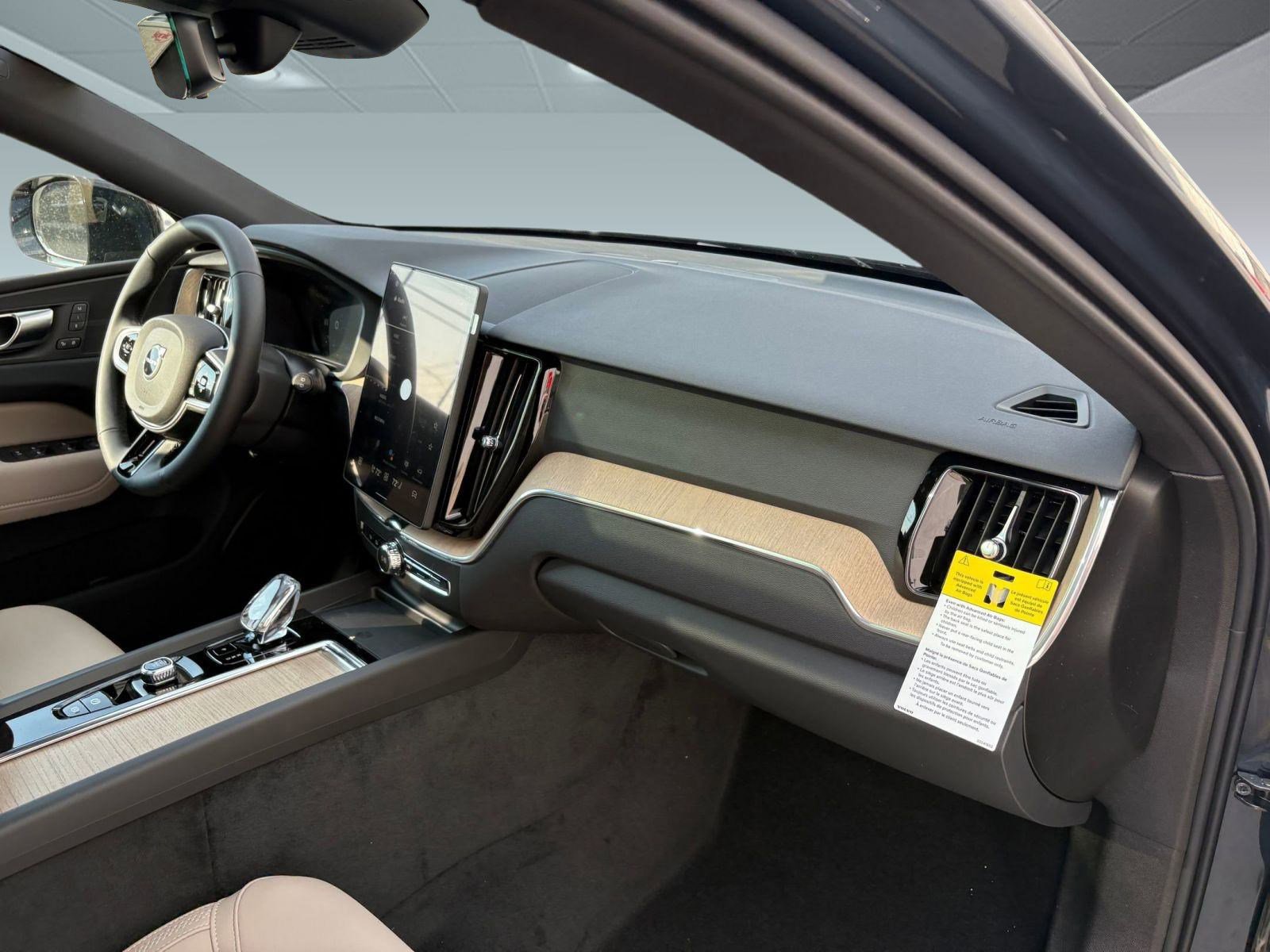 New 2026 Volvo XC60 B5 Plus w/ Protection Package Premier image 27