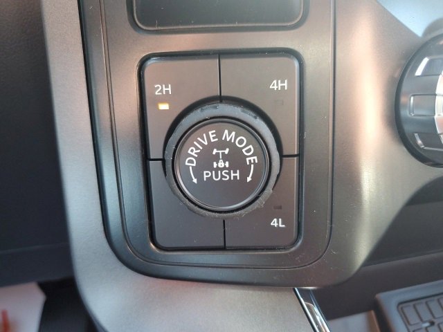 New 2025 Ford F150 XLT w/ Equipment Group 302A MID image 50
