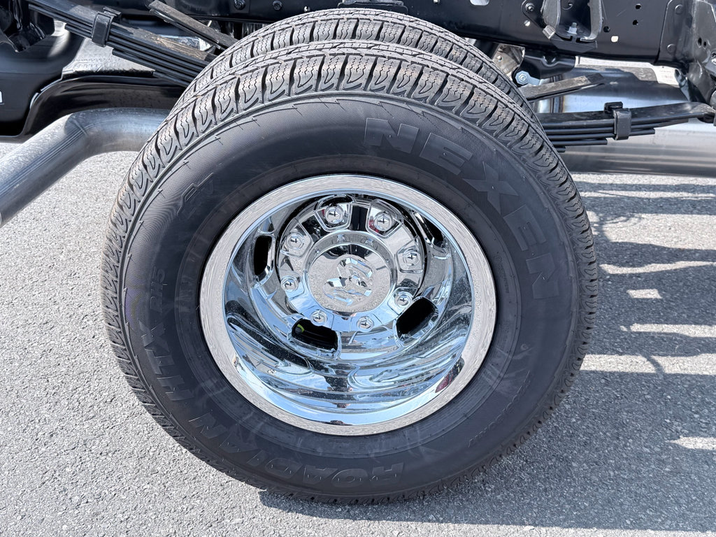 New 2026 RAM 3500 Tradesman w/ Chrome Appearance Group A AWD/4WD image 31