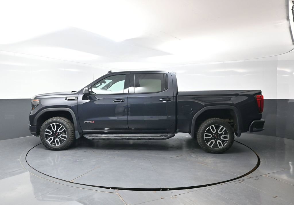 Used 2023 GMC Sierra 1500 AT4 w/ AT4 Premium Package AWD/4WD image 11
