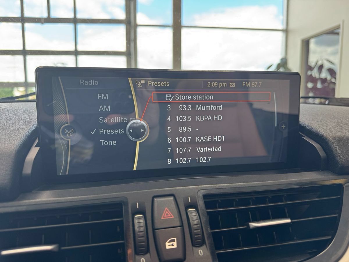 Used 2015 BMW Z4 sDrive28i RWD image 28