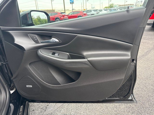 Used 2017 Chevrolet Volt Premier FWD image 31