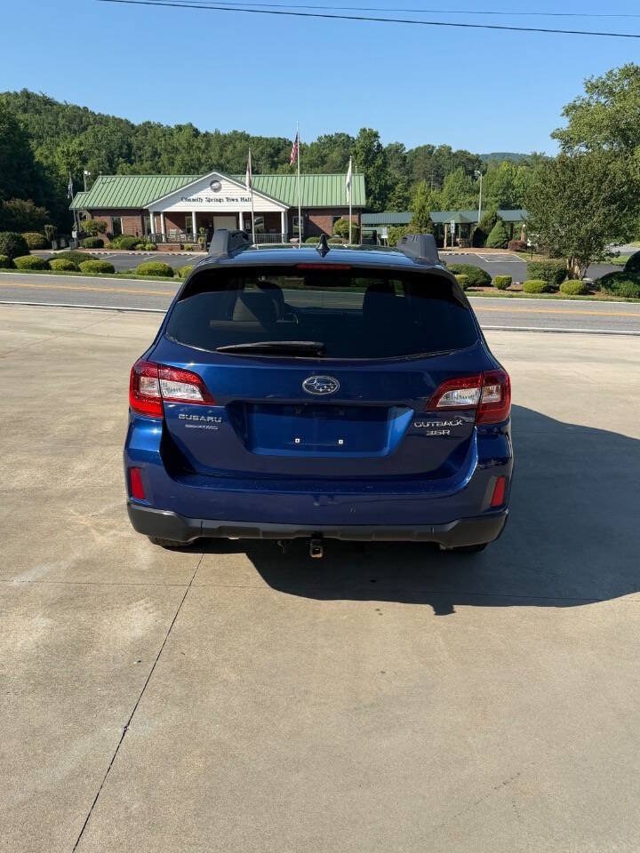 Used 2016 Subaru Outback 3.6R Limited AWD/4WD image 4