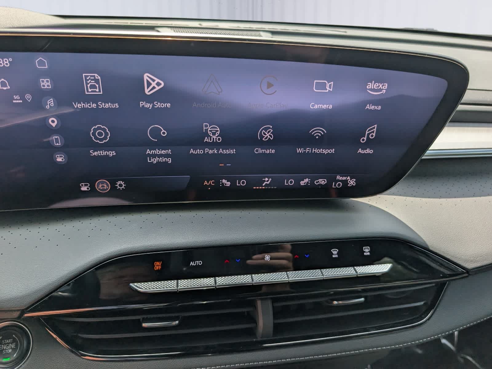 Certified 2025 Buick Enclave Avenir w/ Super Cruise Package FWD image 32