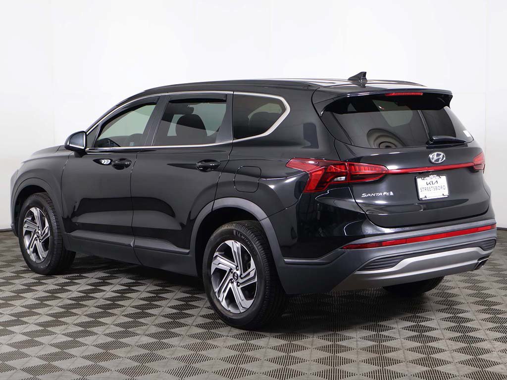 Used 2023 Hyundai Santa Fe SE FWD image 8