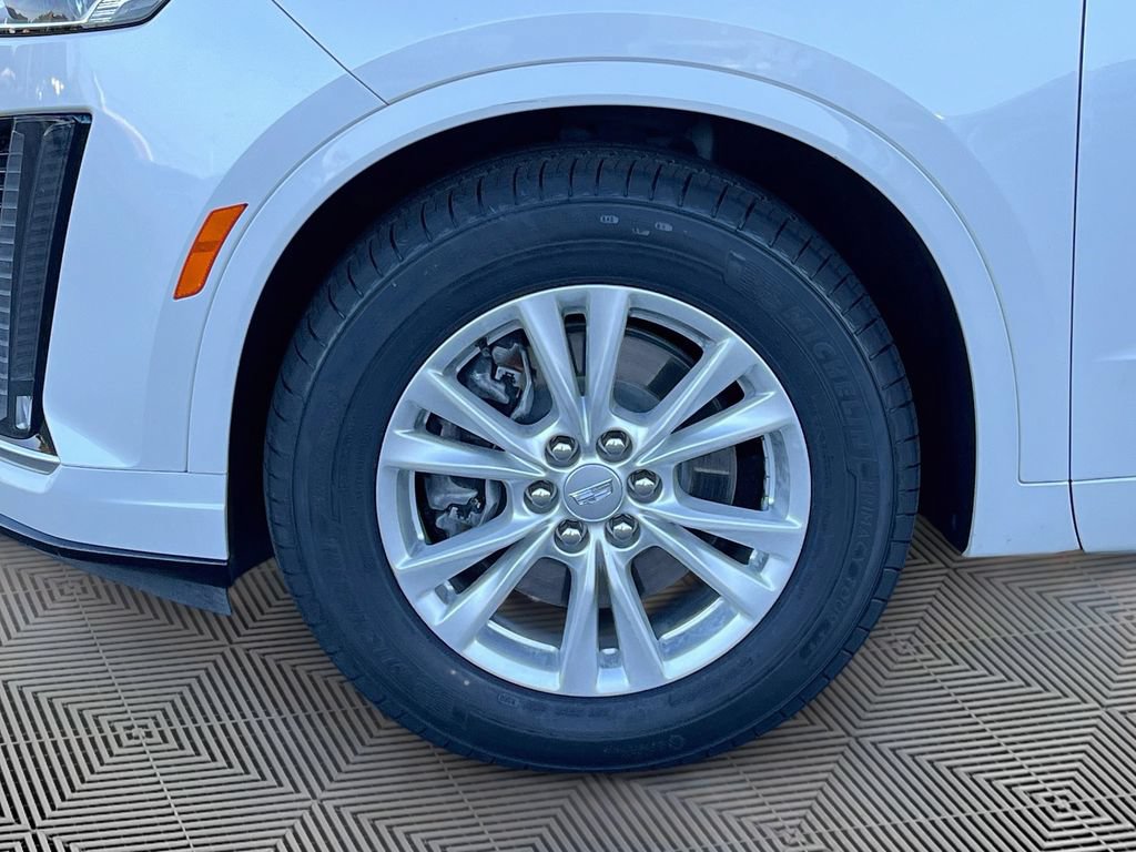Used 2022 Cadillac XT6 Luxury FWD image 11