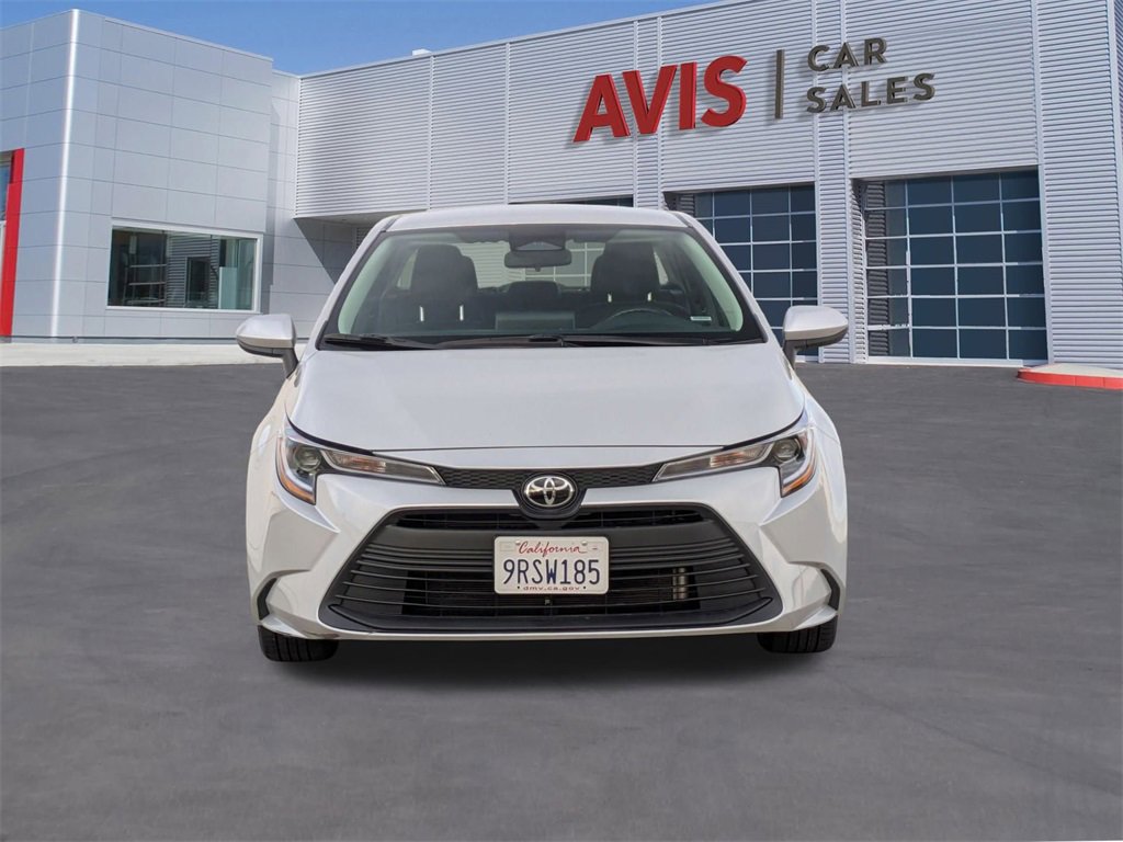 Used 2025 Toyota Corolla LE image 2