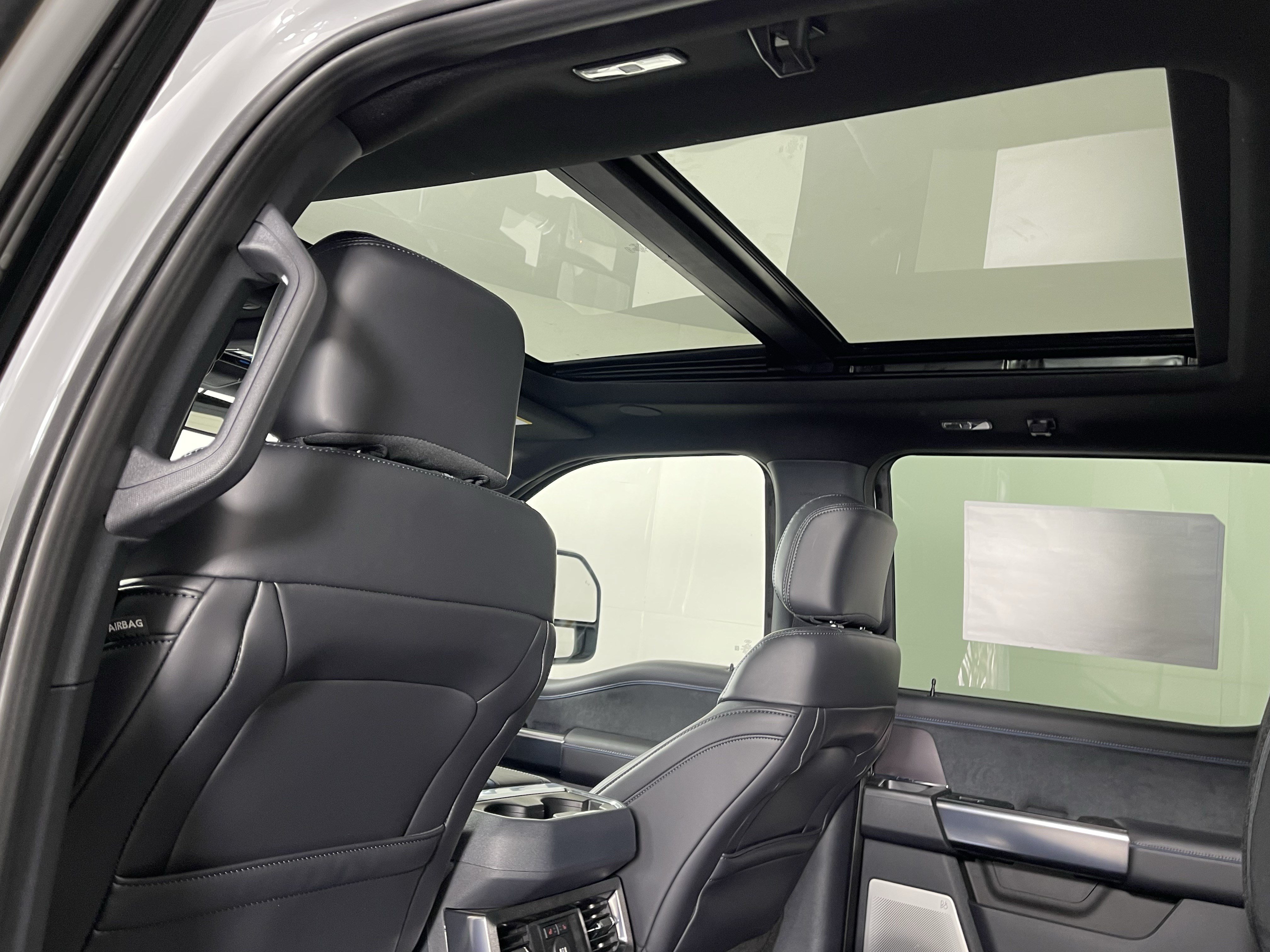 New 2026 Ford F350 Platinum AWD/4WD image 15