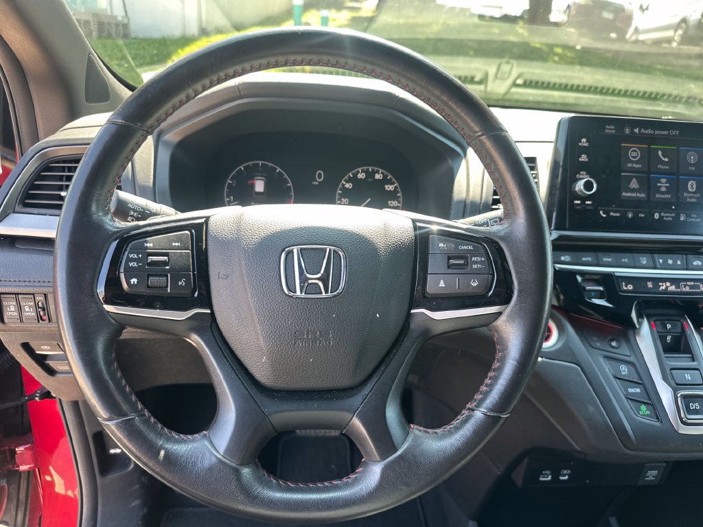 Used 2025 Honda Odyssey Sport-L image 41