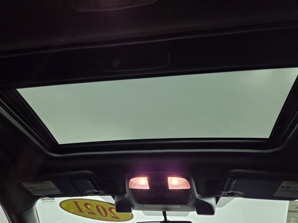 Used 2021 Subaru Impreza 2.0i Sport image 31