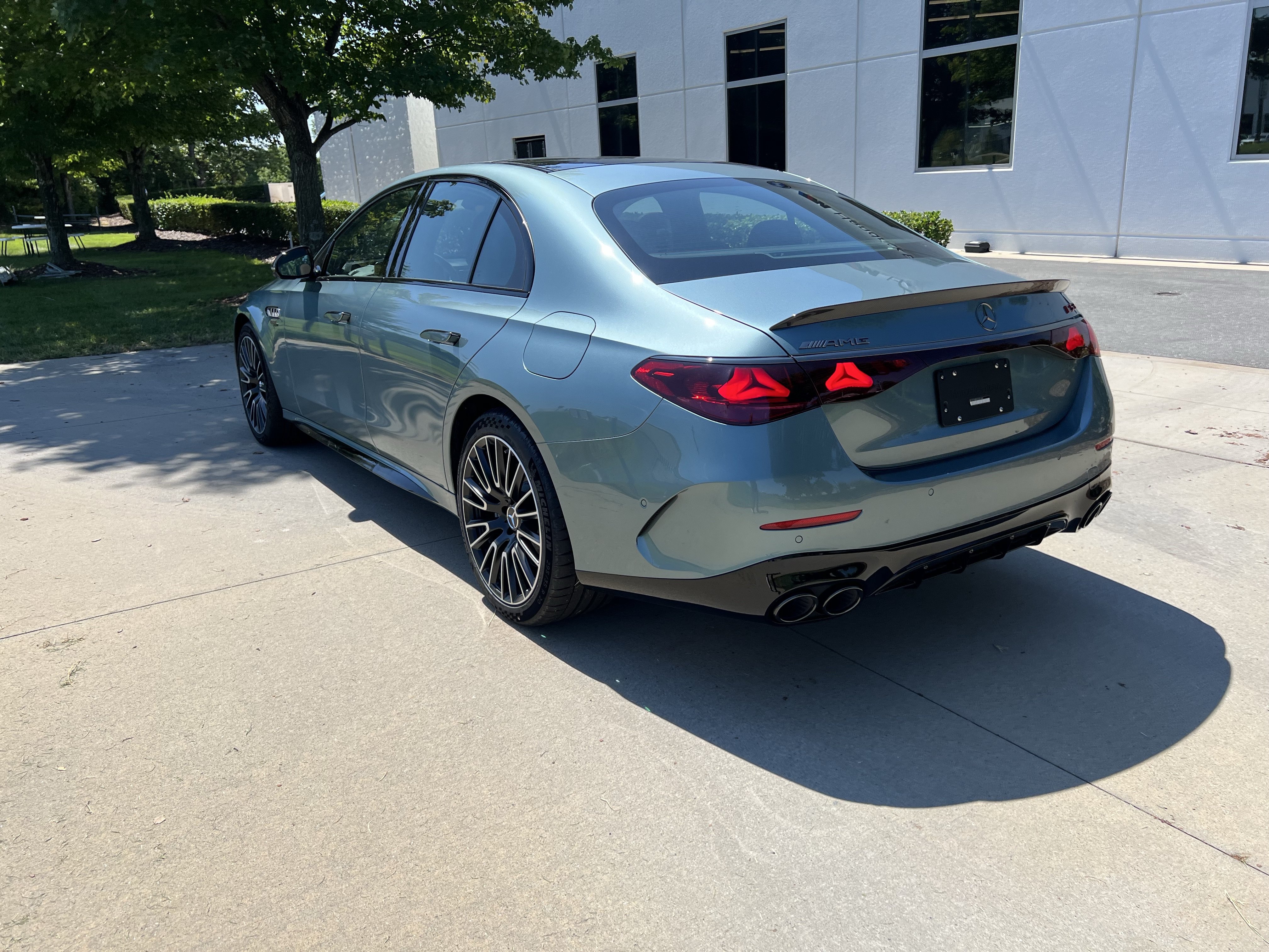 New 2027 Mercedes-Benz E 53 AMG e 4MATIC Sedan image 7