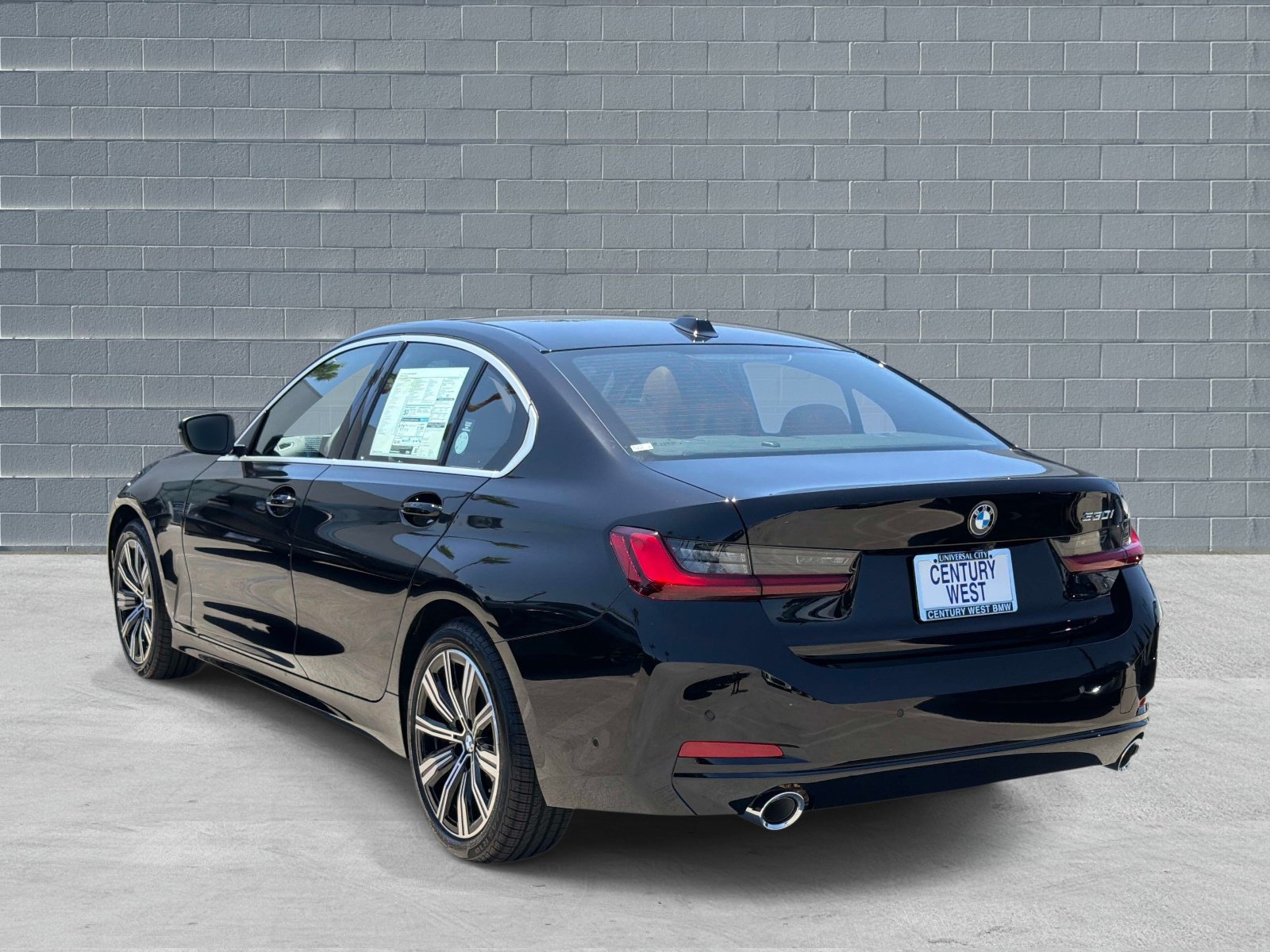 New 2026 BMW 330i Sedan w/ Convenience Package RWD image 3