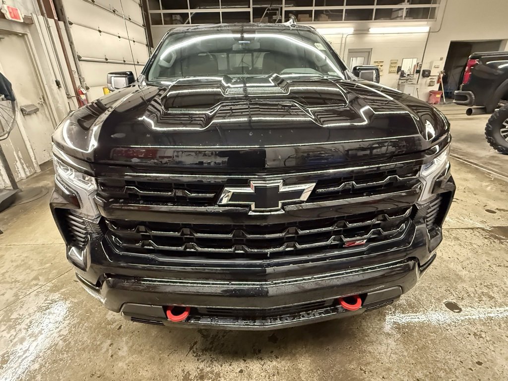 Used 2023 Chevrolet Silverado 1500 LT Trail Boss w/ Convenience Package II image 7