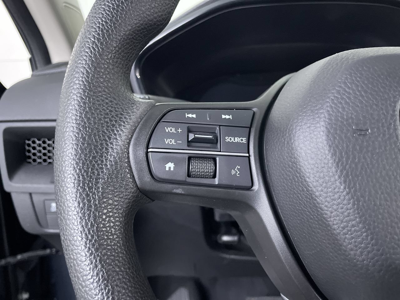 Used 2023 Honda CR-V EX image 26