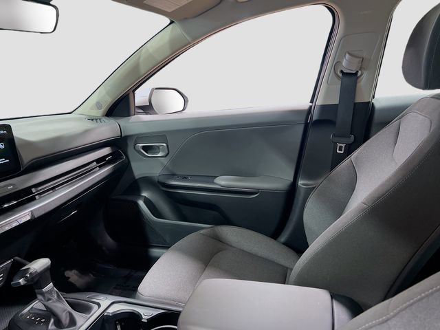 Certified 2025 Kia K4 LXS image 21