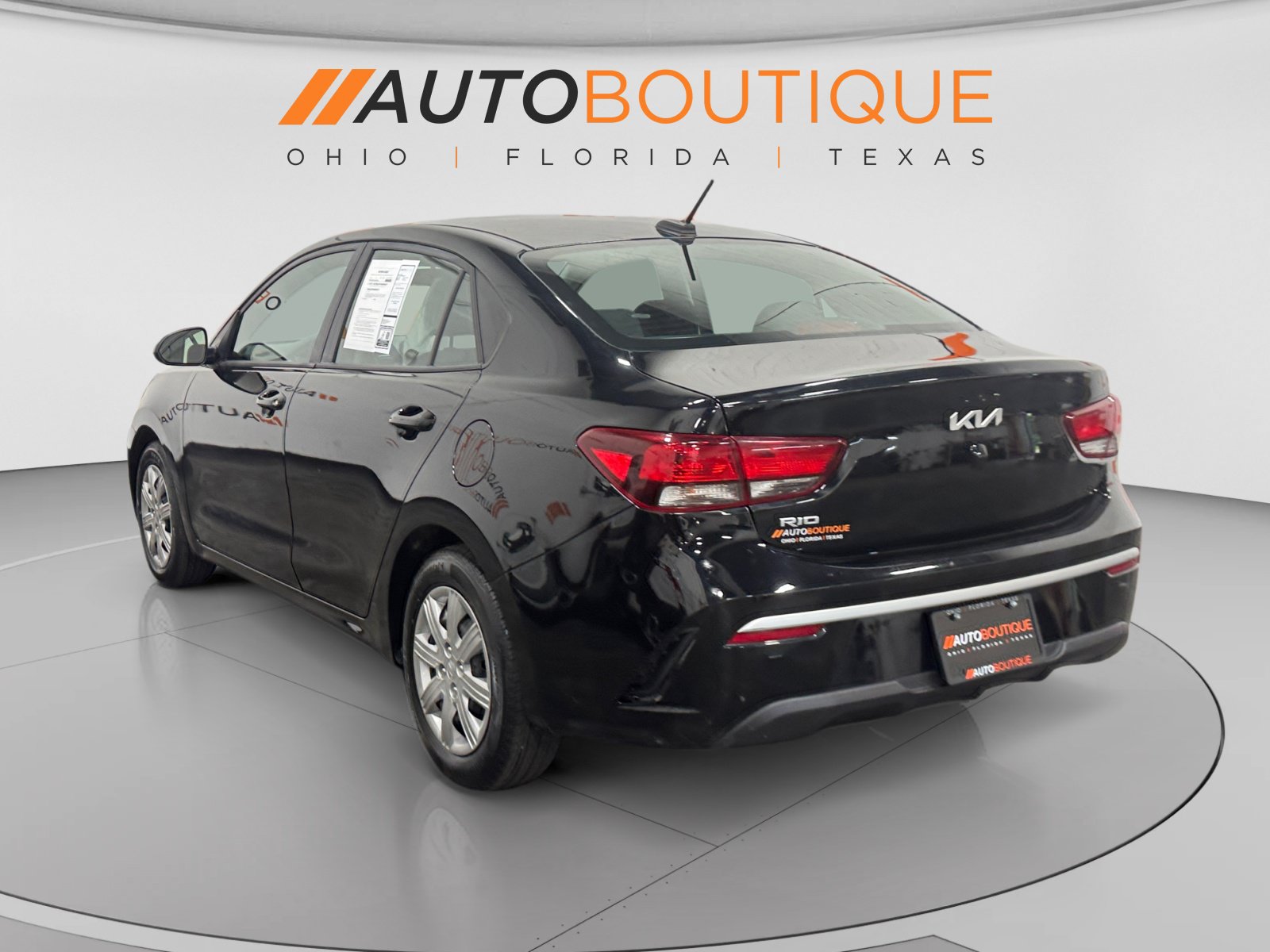 Used 2023 Kia Rio LX FWD image 3