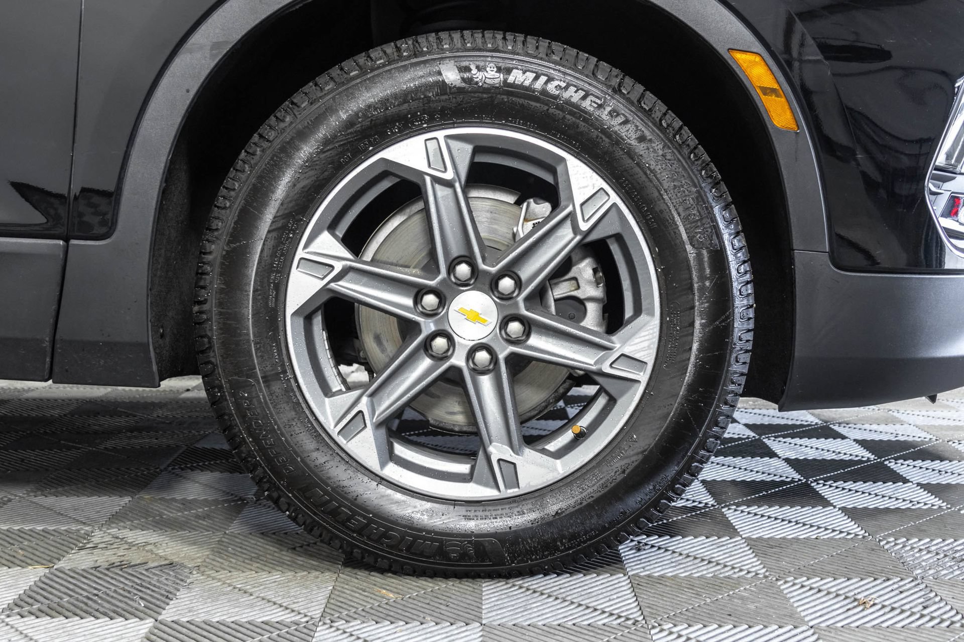 Used 2023 Chevrolet Blazer LT AWD/4WD image 44
