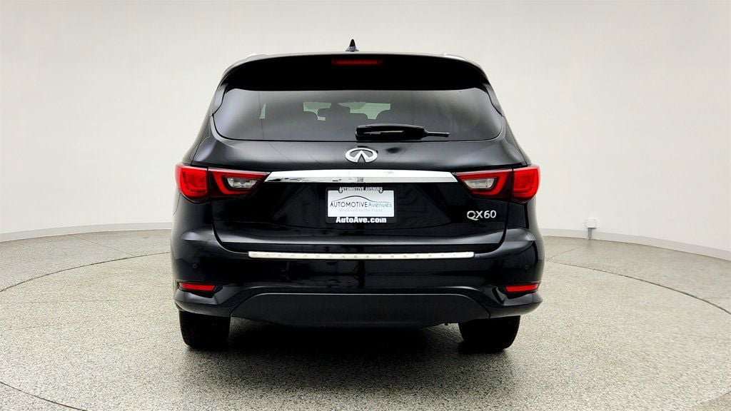 Used 2019 INFINITI QX60 Luxe w/ Essential Package AWD/4WD image 6