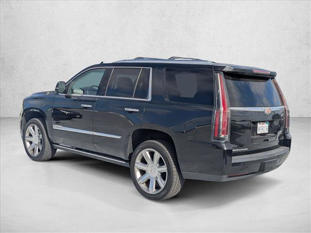 Used 2018 Cadillac Escalade Premium Luxury AWD/4WD image 7