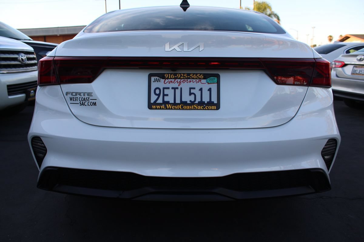 Used 2023 Kia Forte LXS FWD image 13