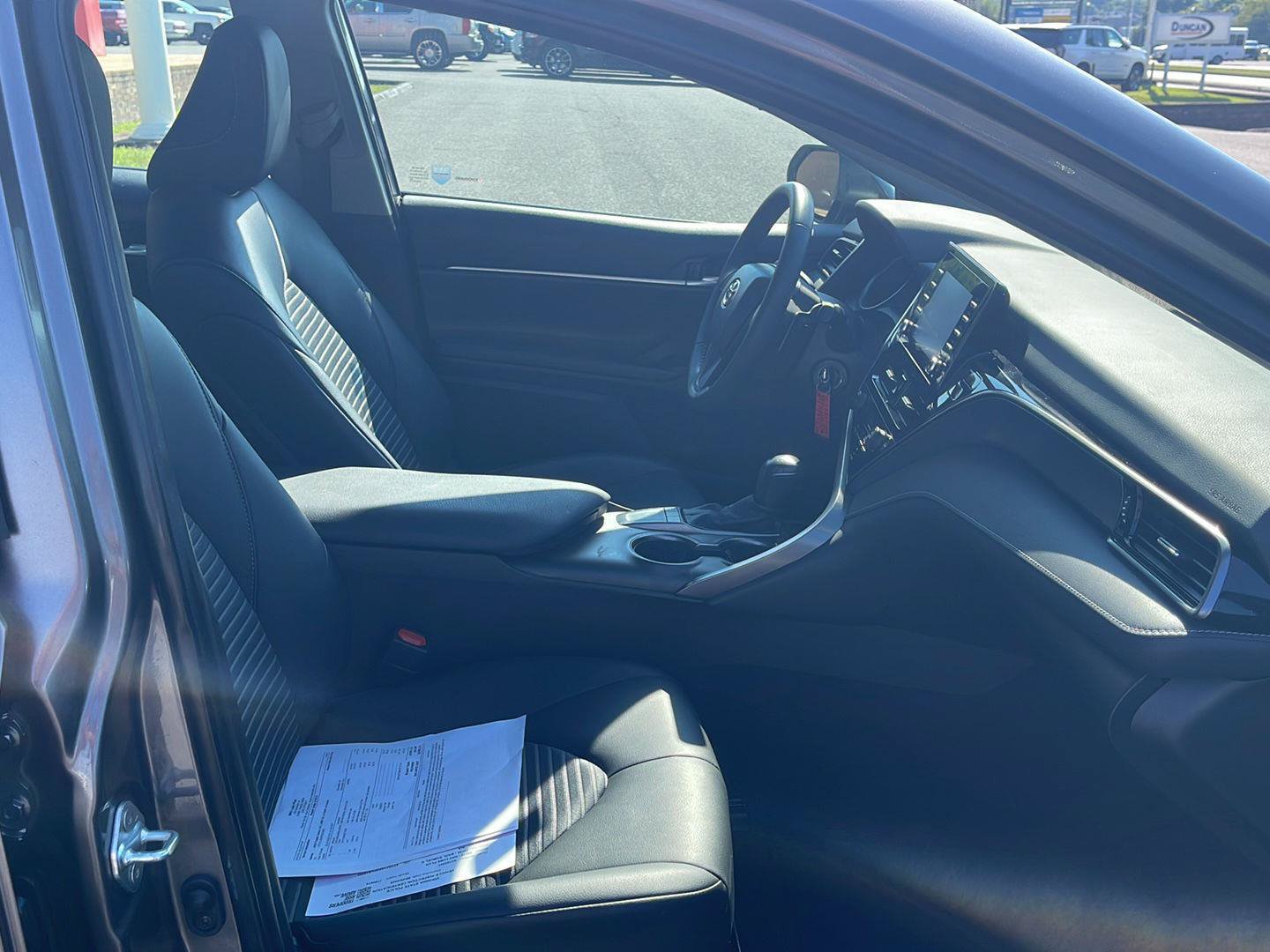 Used 2023 Toyota Camry SE FWD image 13