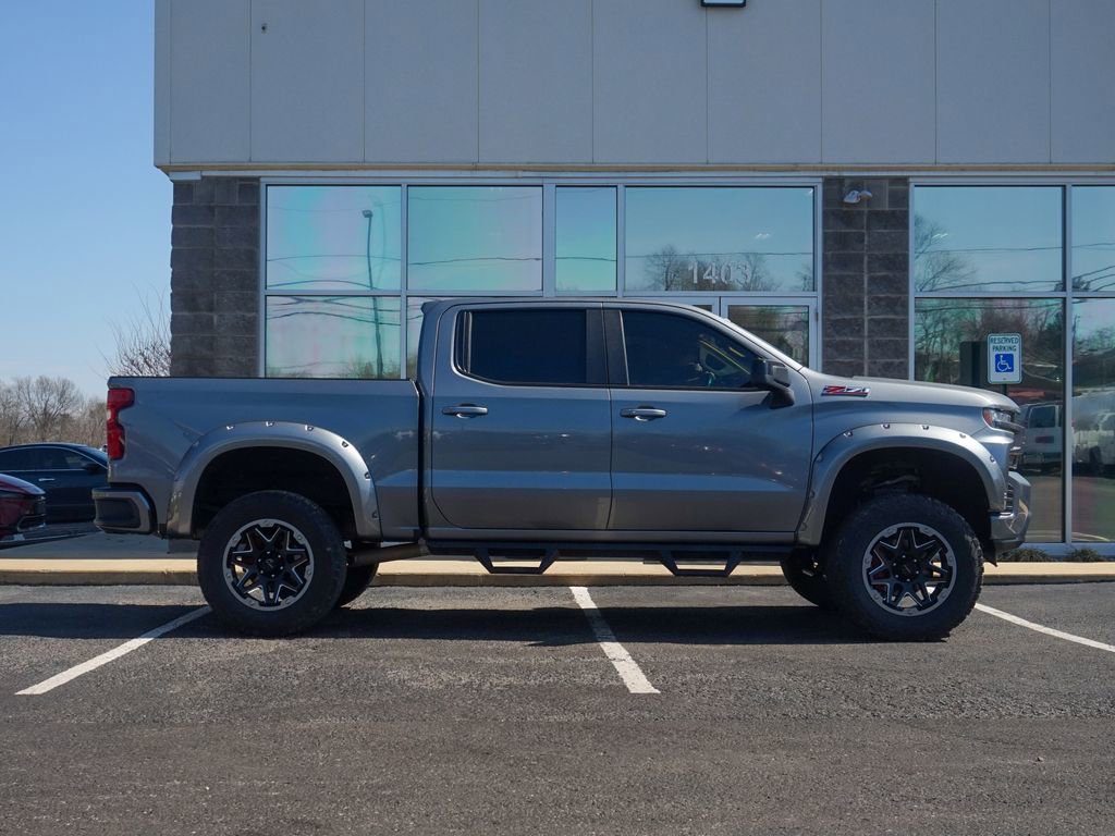 Used 2020 Chevrolet Silverado 1500 RST image 2