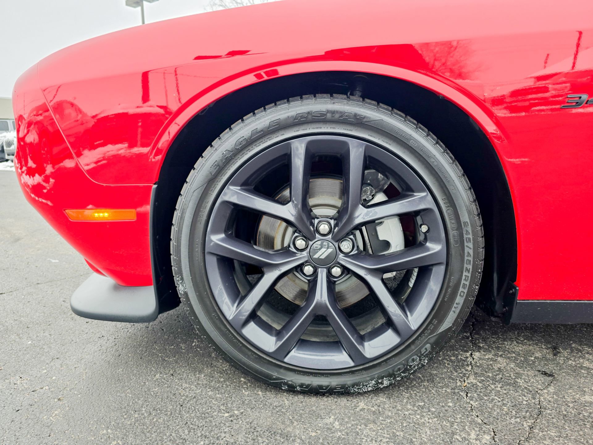 Used 2023 Dodge Challenger R/T w/ Plus Package image 33