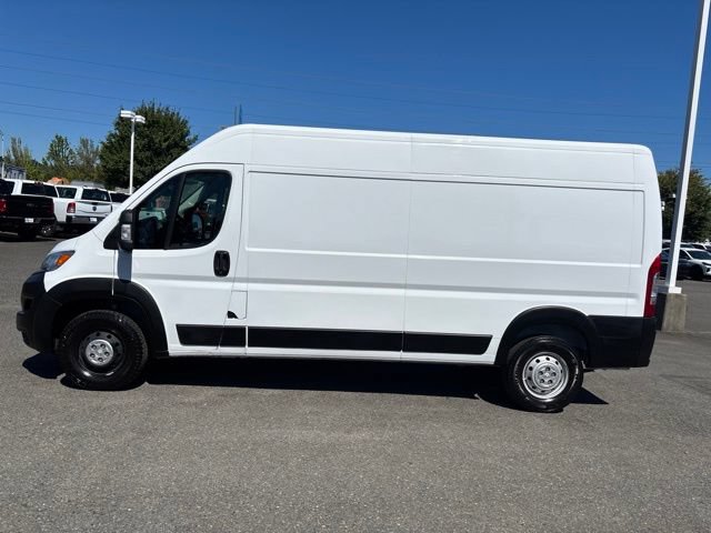 Used 2023 RAM ProMaster 3500 FWD image 2