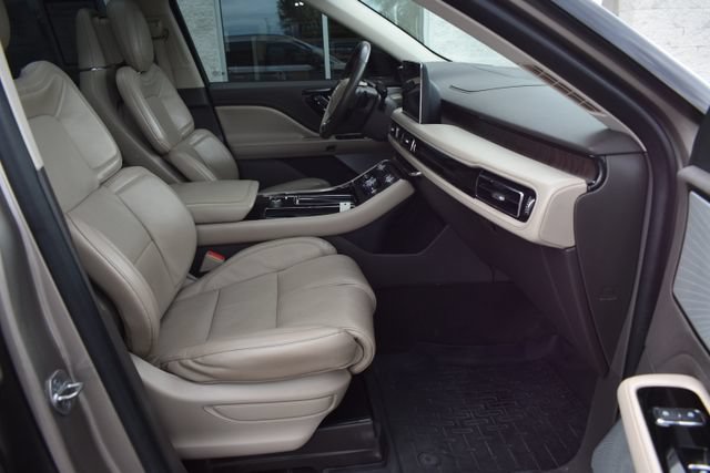 Used 2020 Lincoln Aviator Reserve w/ Equipment Group 202A AWD/4WD image 57