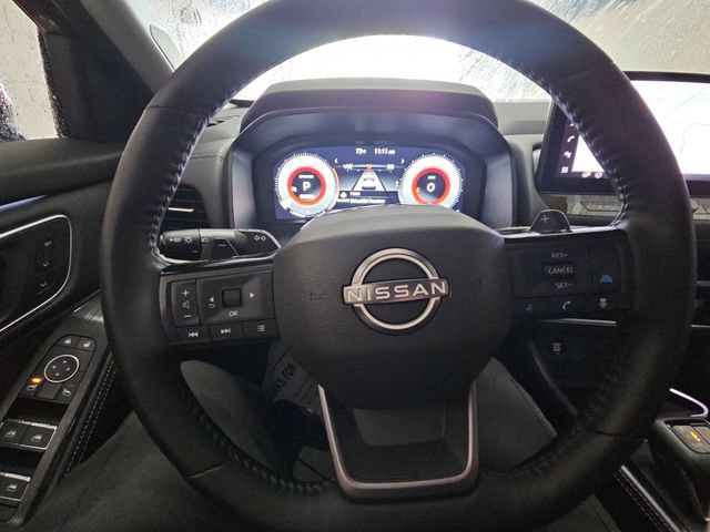 Used 2025 Nissan Rogue Platinum w/ Platinum Premium Package FWD image 35