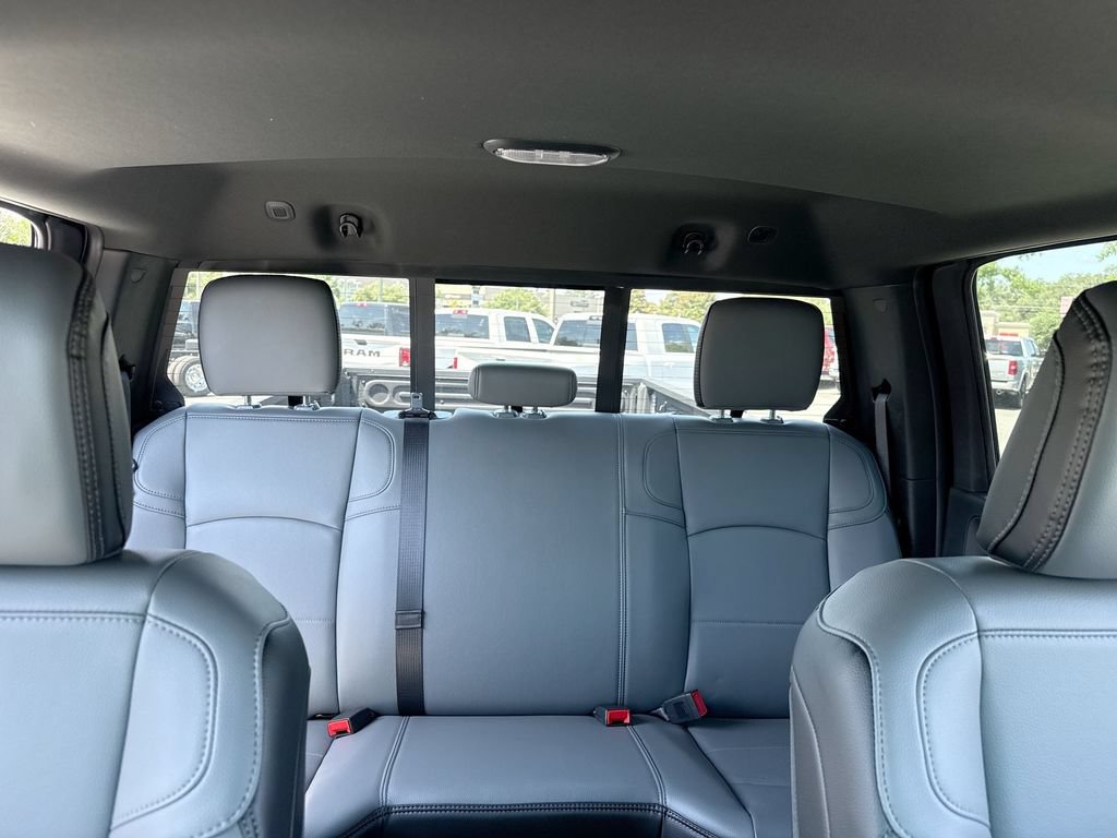 New 2026 RAM 3500 Tradesman AWD/4WD image 27