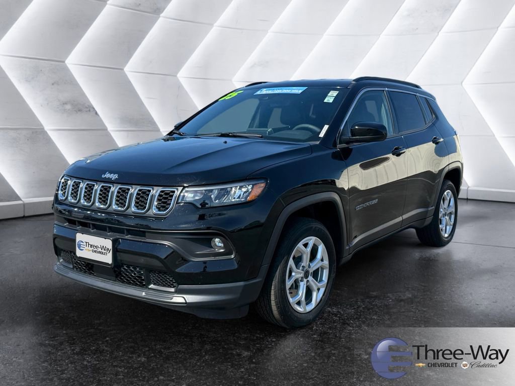 Used 2025 Jeep Compass Latitude