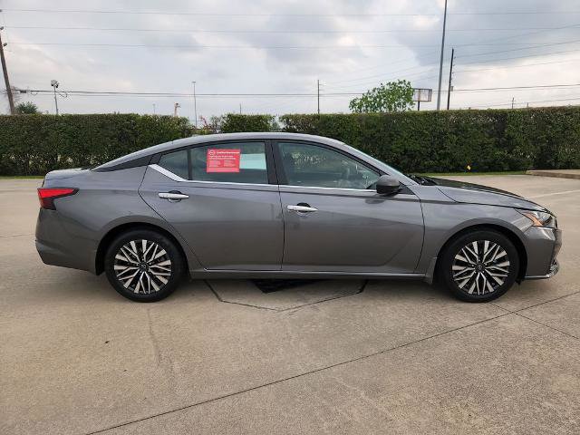 Certified 2024 Nissan Altima 2.5 SV FWD image 4