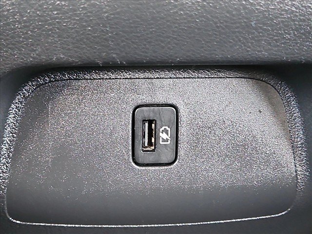 Used 2024 Nissan Sentra SV FWD image 14