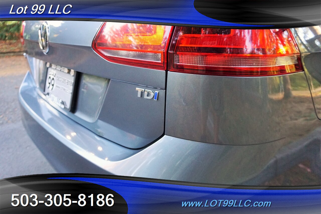 Used 2015 Volkswagen Golf TDI S image 30