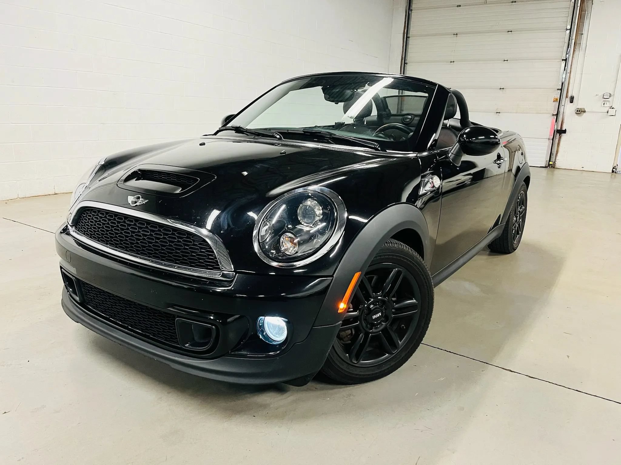 Used 2015 MINI Cooper Roadster S FWD image 1