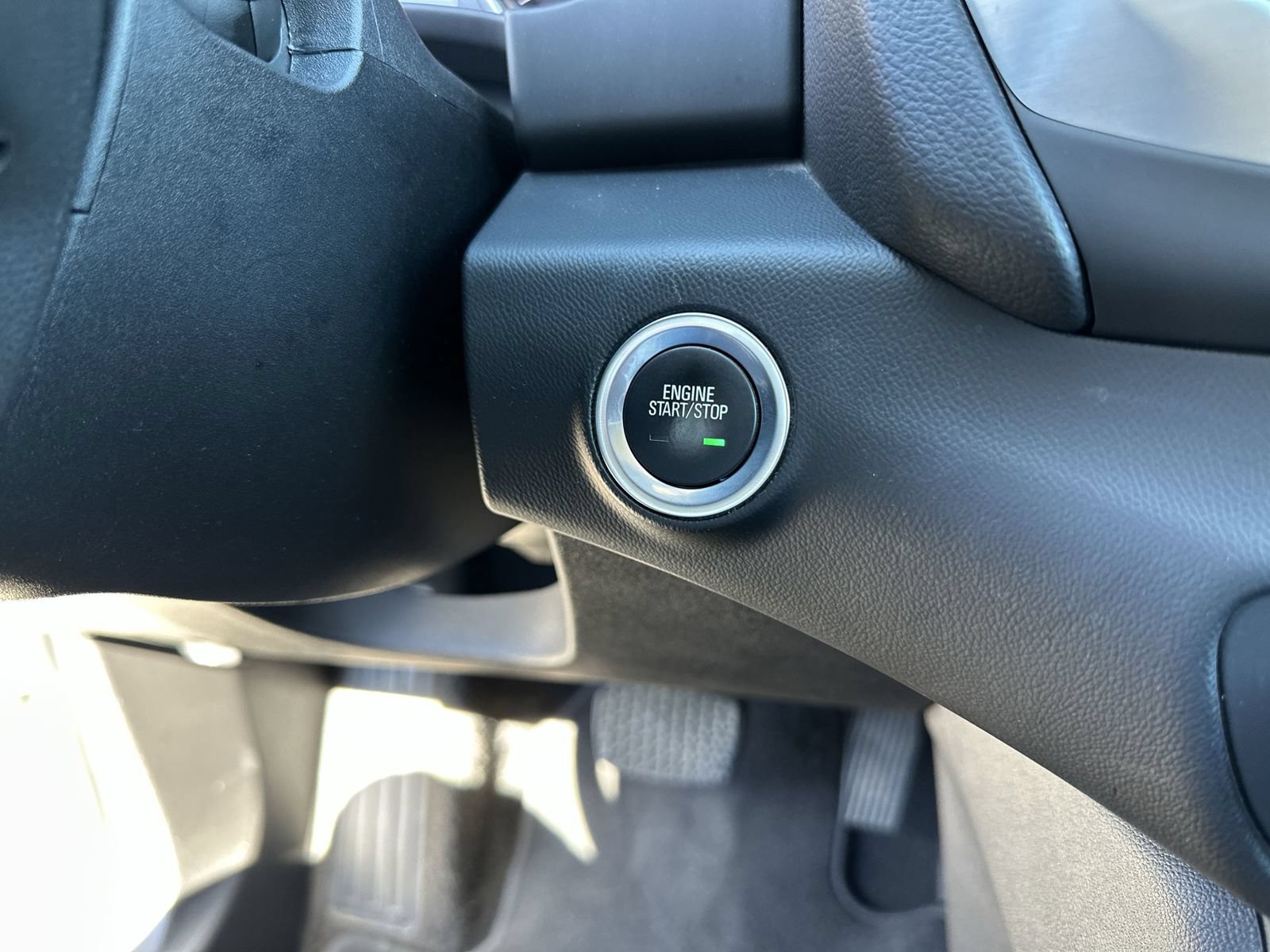 Used 2019 GMC Terrain SLE FWD image 16