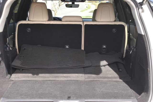 Used 2025 INFINITI QX60 Luxe w/ Lighting Package (N94) FWD image 24