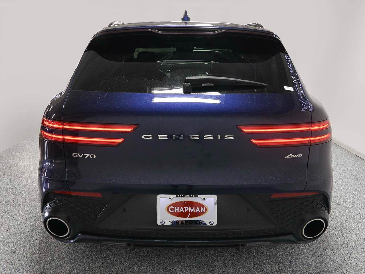 Used 2023 Genesis GV70 2.5T w/ Sport Prestige Package AWD/4WD image 4