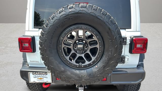 Used 2022 Jeep Wrangler Unlimited Rubicon w/ Xtreme Recon 35" Tire Package AWD/4WD image 11